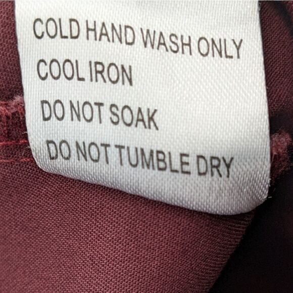 NWT Carmar Women's Burgundy Ankle Zip Pants Size 4 - Picture 9 of 9